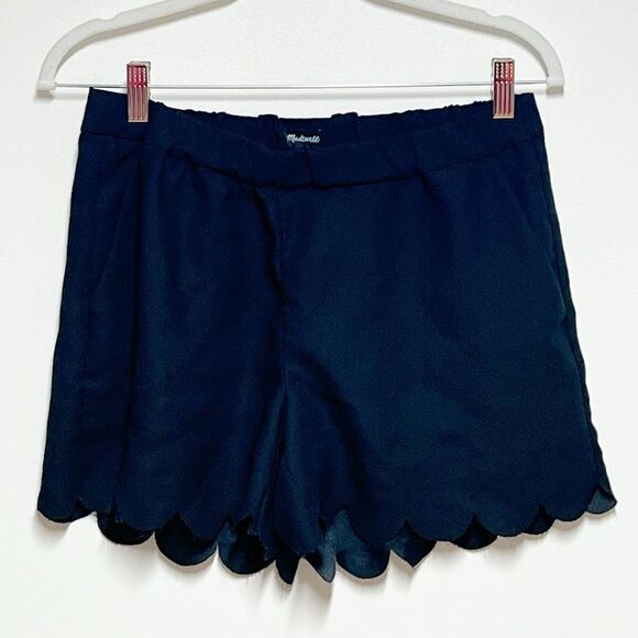 Madewell black Drapey scallop hem pull on Shorts Sz M - Picture 2 of 5